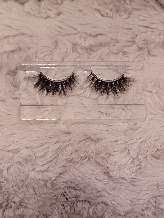 "Beauty" Lash Style 