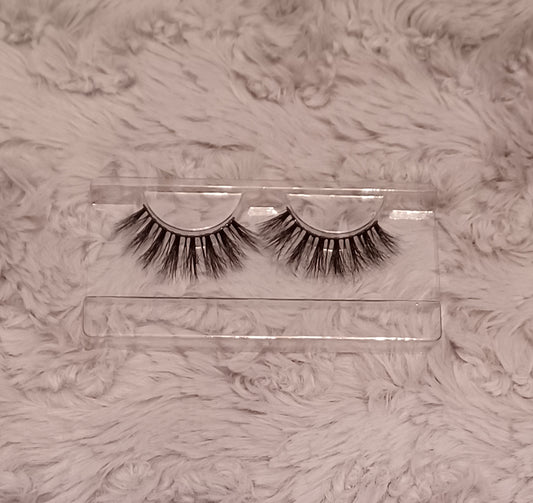 "Confidence" Lash Style