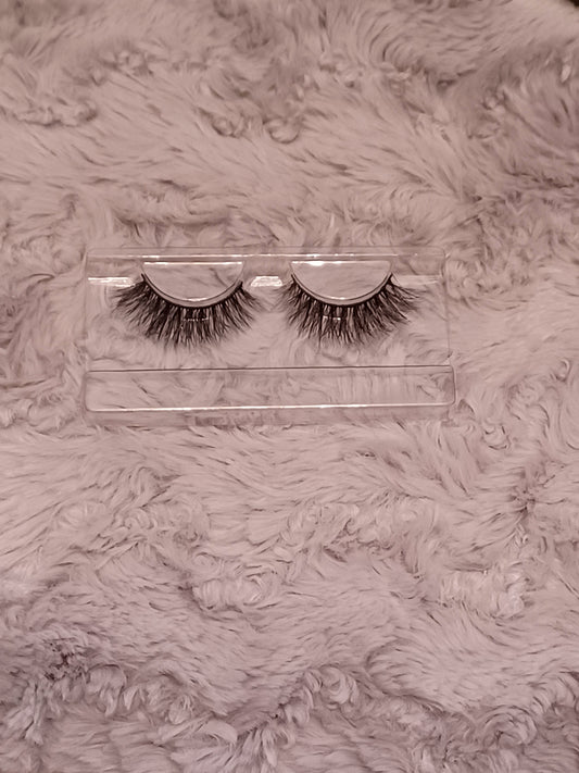 "Royalty" Lash Style